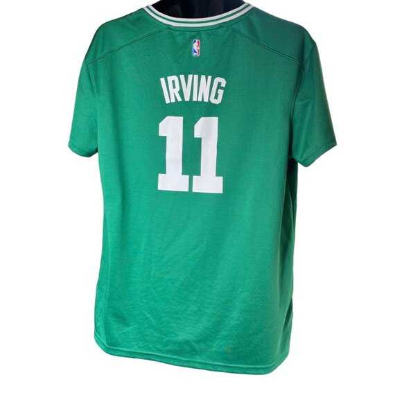 Boston Celtics Kyrie Irving #11 Fanatics V-Neck T-Shirt XL - Picture 2 of 4
